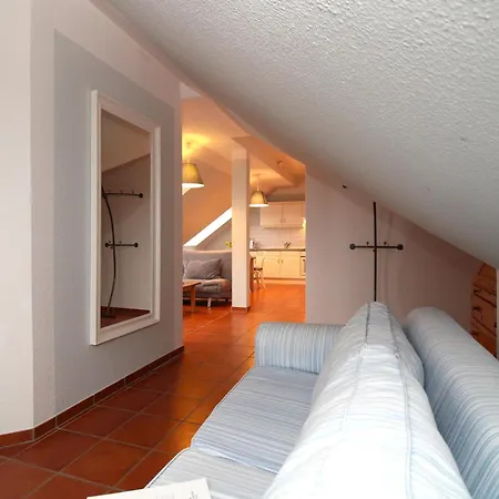 Appartementhaus Sanssouci 1 Möwennest * Ostseebad Kühlungsborn